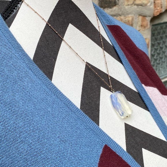 Clear crystal quartz on sterling chain with tiny beads reflecting light - Picture 4 of 5